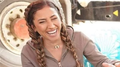 بالبرومو الرسمي.. دينا الشربيني تروح لفيلم تاج