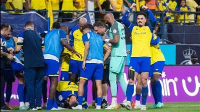 رونالدو ليس الأول.. 10 لاعبين 