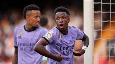 عاجل.. قرارات نارية ضد جماهير فالنسيا بسبب العنصرية تجاه فينيسيوس جونيور