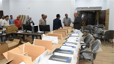 تضم 14 ألف كتاب.. التجهيزات النهائية بمكتبة مصر العامة تمهيدا لافتتاحها بقنا 