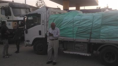 ضبط سيارة محملة بـ 5 أطنان قمح قبل بيعه بالسوق السوداء في الجيزة