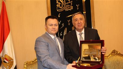  المحكمة الدستورية العليا تستقبل النائب العام الروسي