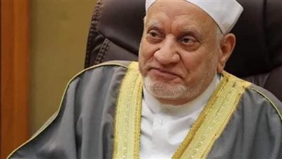 عضو كبار العلماء يوضح رأي الشرعي من الصلاة علي النبي بعد صلاةالجمعة