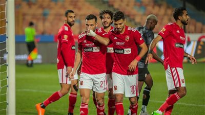 عاجل.. إصابة جديدة تقلق جماهير الأهلي قبل نهائي دوري أبطال إفريقيا