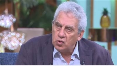 راجح داود يسخر من إحياء صوت أم كلثوم بالذكاء الاصطناعي