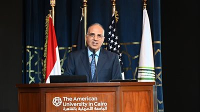 وزير الري يشارك في مؤتمر 