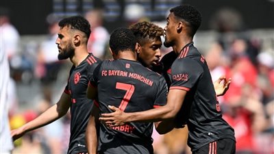 بعد سقوط دورتموند.. بايرن ميونخ يتوج بطلا للدوري الألماني للمرة الحادية عشر على التوالي