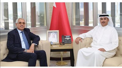 وزير العدل بالبحرين يستعرض سبل التعاون في مكافحة غسل الأموال والإرهاب مع مصر