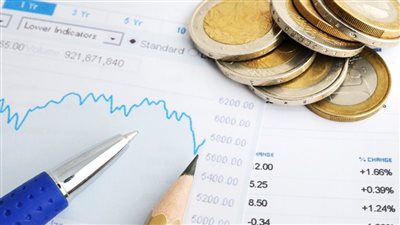 أسعار العملات العربية والأجنبية في البنوك والسوق السوداء (تفاصيل )