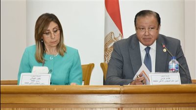 وزيرة الثقافة تكشف السر وراء حجب بعض جوائز الدولة التشجيعية
