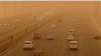 شاهد.. العاصفة الترابية تضرب محافظات القاهرة الكبرى (فيديو)