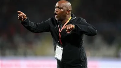 موسيماني يتعرض لوعكة صحية وينتقل إلى المستشفى