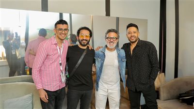 أحمد حلمي يرفع شعار كامل العدد في أول أيام عرض ميمو بجدة