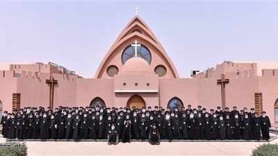 الاعتراف بثلاثة أديرة للراهبات داخل مصر.. أبرز تصريحات المجمع المقدس برئاسة البابا تواضروس 