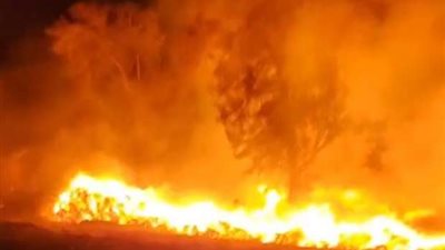 السيطرة على حريق اشتعل بكابينة كهرباء في الطالبية دون إصابات