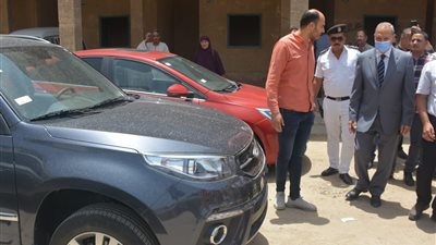 محافظ القليوبية يفتتح السوق الأسبوعي لبيع وشراء السيارات المُستعملة والجديدة ببنها