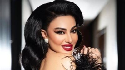 ناقد فني يفتح النار على ميرهان حسين: اتعرفت بـ كيم كارادشيان الغلابة لصورها الجريئة بدلًا من أعمالها