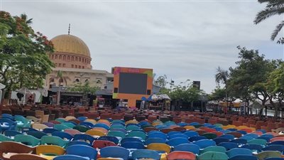 شاشات عملاقة ومضاعفة للكراسي استعدادات نادي جزيرة الورد لمباراة الاهلي والوداد