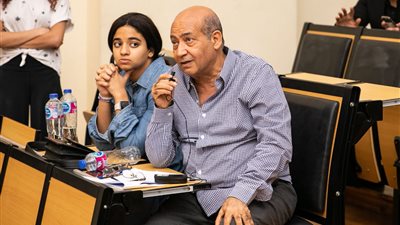 أسامة الشيخ وعبد الرحيم كمال وطارق الشناوي ونادين خان في تحكيم مشروعات تخرج إعلام الجامعة البريطانية