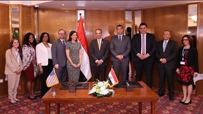  توقيع مذكرة تفاهم بين الجهاز القومى لتنظيم الاتصالات وهيئة الاتصالات الفيدرالية الأمريكية 