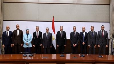 توقيع عقود لتحويل الأماكن التابعة لشركات الاتصالات الأربع العاملة في مصر للعمل بالطاقة النظيفة