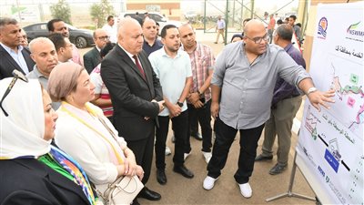 وزيرة البيئة ومحافظ قنا يفتتحان مشروع المحطة الوسيطة للمخلفات الصلبة