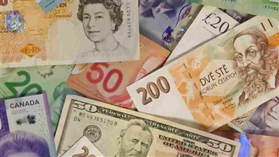 هبوط الدولار وصعود اليورو.. تعرف على أسعار العملات الأجنبية