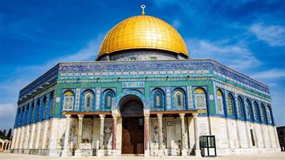 عاجل| عشرات المستوطنين يقتحمون ساحات المسجد الأقصى