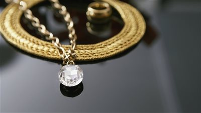 عاجل - يخالف التوقعات | تحرك جديد سجلته أسعار الذهب اليوم الخميس في تداولات المساء بالصاغة 