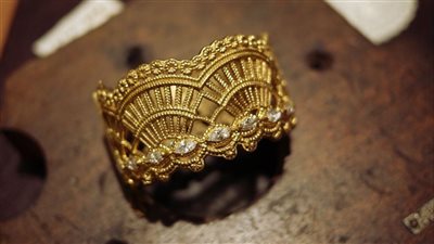 عيار 21 بكام ؟ تزامنا مع إجازة الصاغة.. سعر الذهب اليوم الأحد 11 يونيو 2023