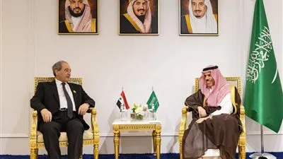 وزير الخارجية السعودي يبحث مع نظيره السوري مستجدات الأوضاع بالمنطقة
