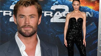 نيويورك تحتفل بالعرض الخاص لـ Extraction 2 بحضور أبطاله