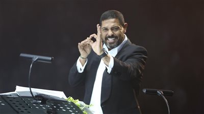 هاني فرحات: محمد منير نجم استثنائي واحتفال السعودية به يليق بمشواره 