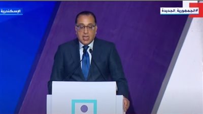 رئيس الوزراء: هدف المشروعات القومية تحسين حياة المواطن المصري