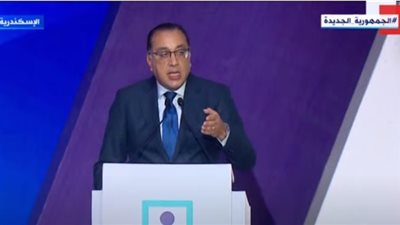 مدبولي: نعمل على إنشاء محطة صرف للأمطار بالإسكندرية للحماية من خطر السيول (فيديو)