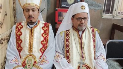 الأنبا بشارة يترأس القداس الإلهي بكنيسة مارجرجس بالنجيلة