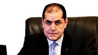 خبير مصرفي يكشف حقيقة ظهور علم المثلية على الـ20 جنيه الجديدة