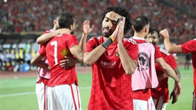 الأهلي يعطي حسين الشحات الفرصة الأخيرة لتجديد عقده