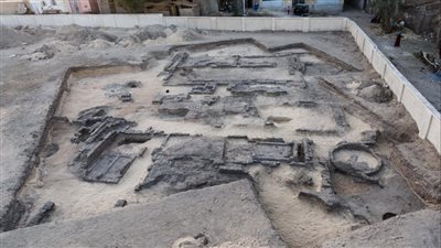 الكشف جبانة ومنازل من عصر الملك أحمس في أبيدوس