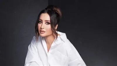 نشاط فني مكثف للنجمة لطيفة.. حفلة بقرطاج وألبوم مع زياد الرحباني وكليبات جديدة