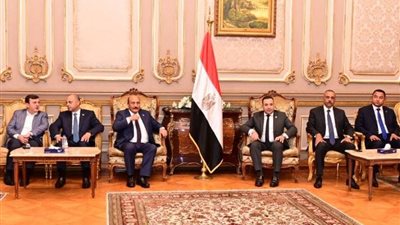 تفاصيل اجتماع 