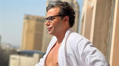 محمد إمام يروج لظهور ماجد الكدواني في فيلم 