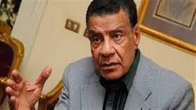 شاهد.. مصطفى بكري ينعي وفاة فارس القوات المسلحة اللواء محمود خلف