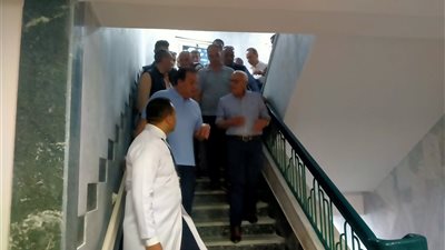 وزير الصحة يتفقد الجناح البحري لمستشفي السلام ببورسعيد 