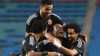 ليس حمدي فتحي.. نجم الأهلي يتلقى عرضا قويا من الدوري القطري