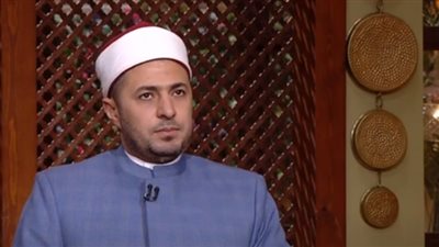 عالم أزهري يوضح كيف يكون الإيفاء بالنذر (فيديو)