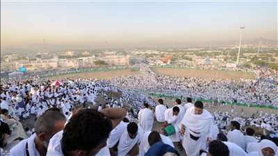 تفاصيل حالة الطقس ودرجات الحرارة يوم وقفة عرفة 2023