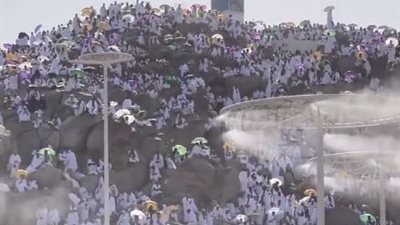 كيف تغلبت بعثة الحج المصرية على مشكلة التأشيرات والتكييفات بمخيمات عرفات؟