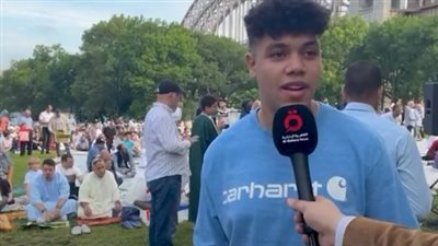 شاهد.. الجالية المصرية تؤدي صلاة عيد الأضحى داخل استوريا بارك بنيويورك