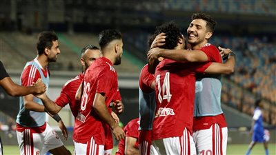 صفقة جديدة في الأهلي.. عودة صاحب الثلاث رئات إلى الملاعب